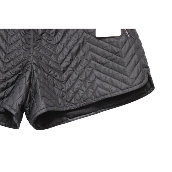 Athleta Apres Ski Shorts Size 8 Black Outdoor Hiking Climbing Cold Relaxed Fit - Picture 5 of 9